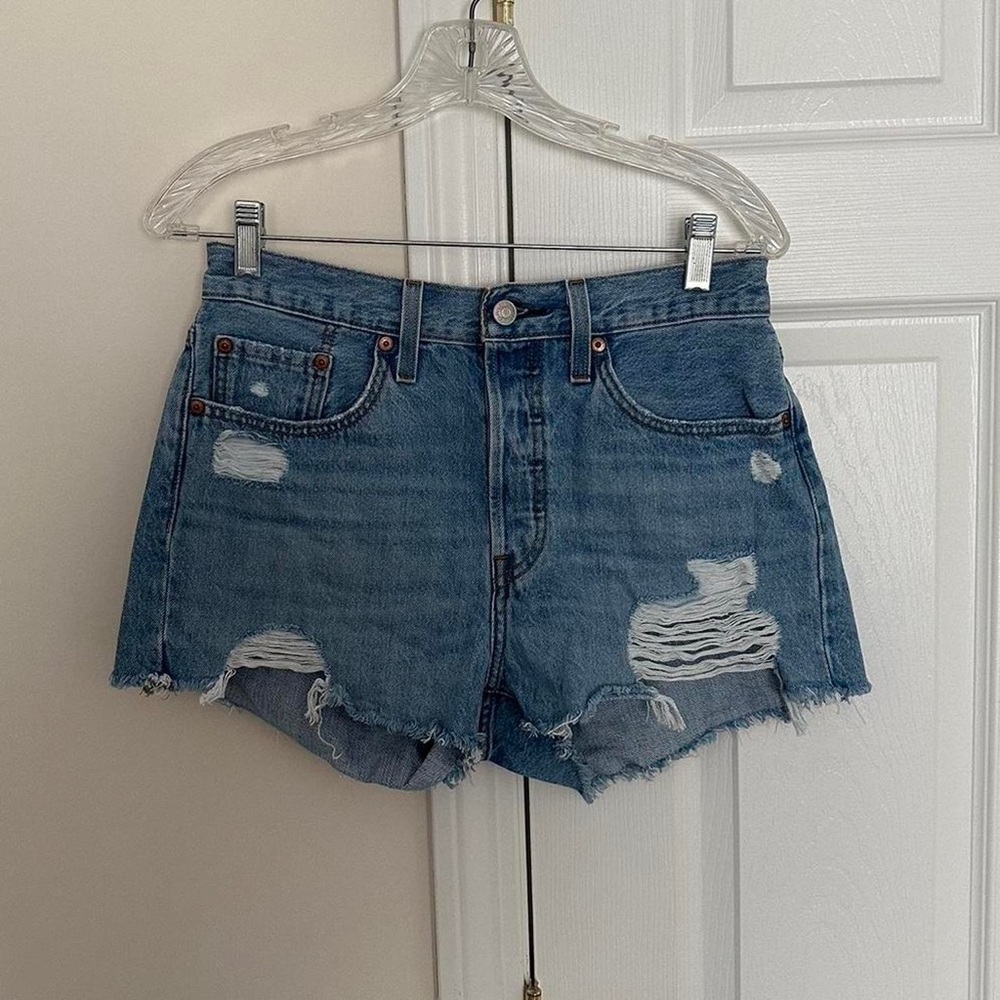 Levi’s 501 denim shorts